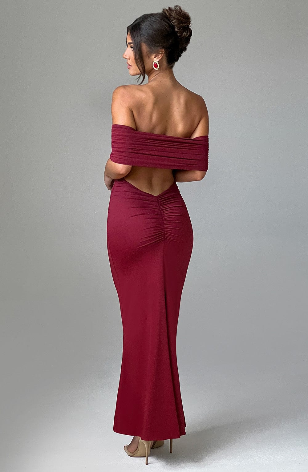 Women's Off-the-Shoulder Maxi Dress with Ruched Open Back - Elegant Evening Wear | Burgundy XL