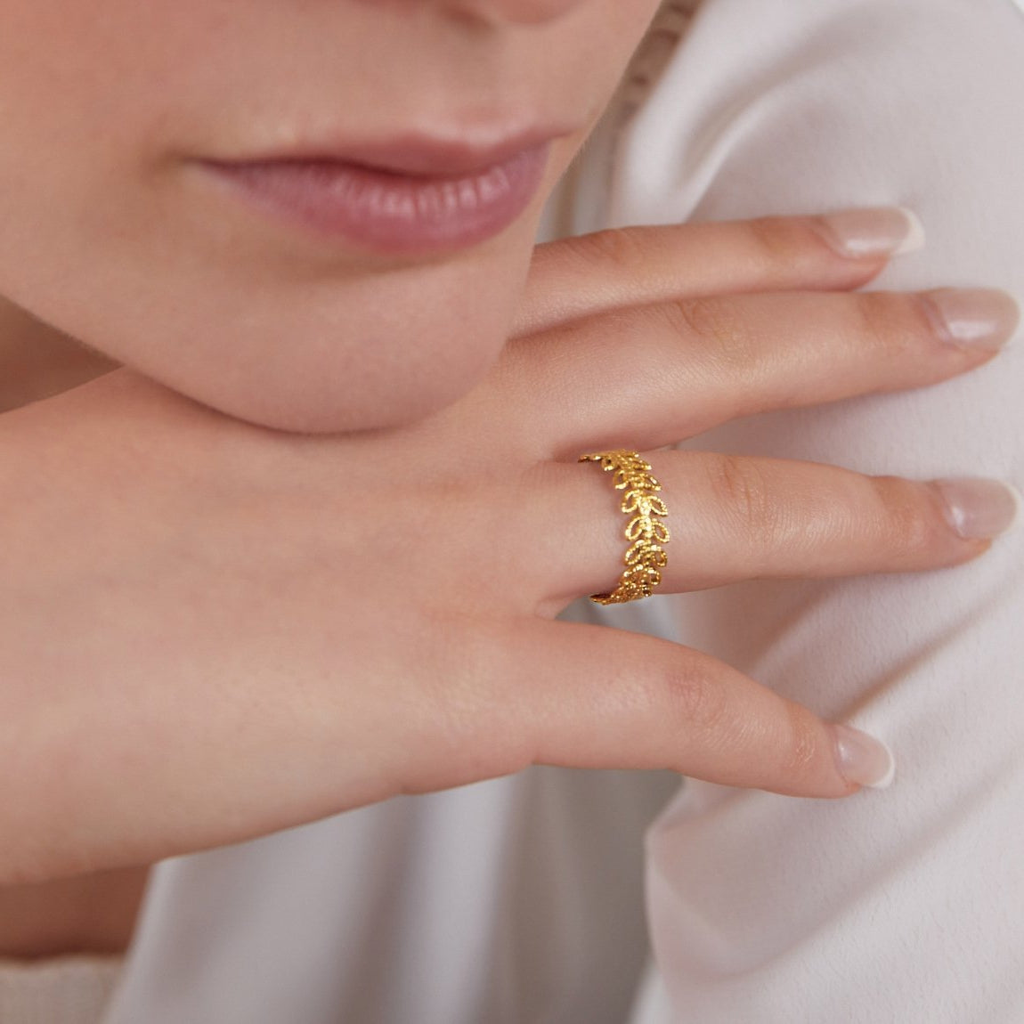 Gold Adjustable Leaf Ring for Women, PVD Coated - Hypoallergenic, Waterproof, Elegant Design