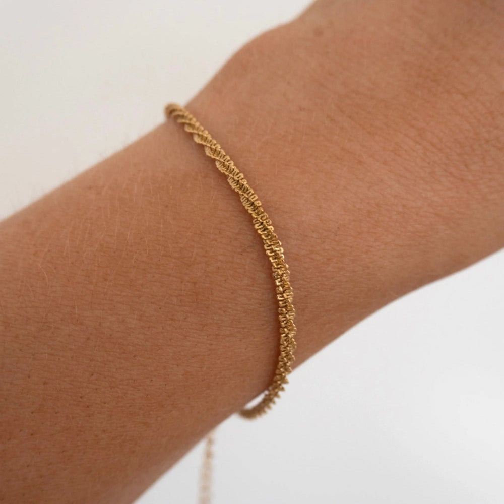 Gold Chain Bracelet - Adjustable, Waterproof, Hypoallergenic, Elegant Gift Packaging