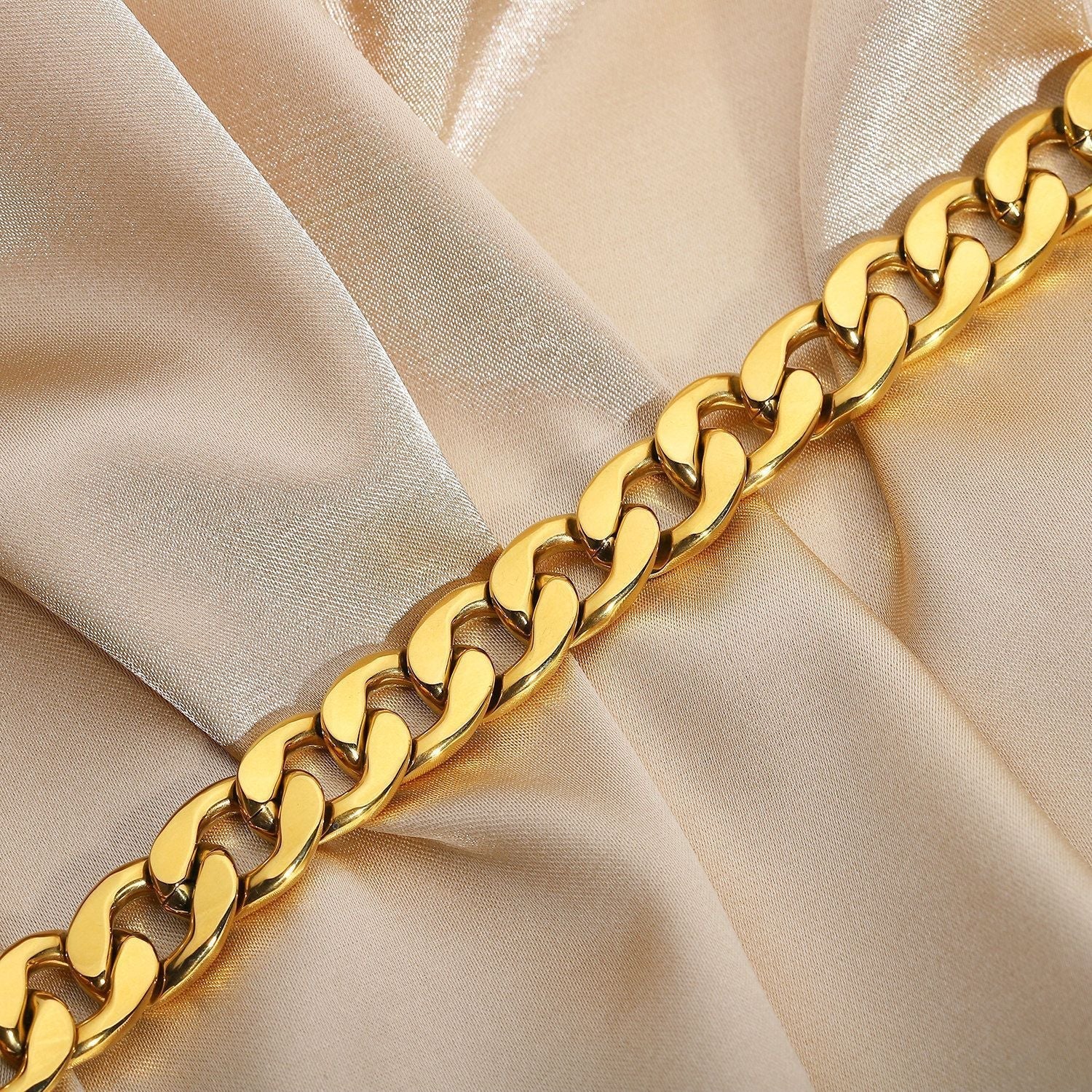 Gold Chain Bracelet for Women – 18k Plated Wide Link, Stainless Steel, Hypoallergenic