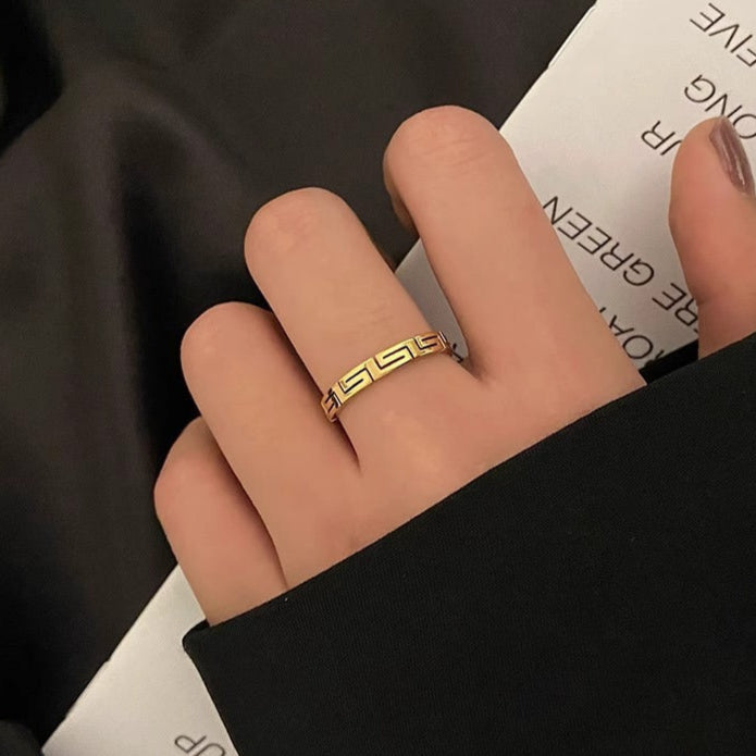 Gold Classic Athena Ring - Premium Stainless Steel, Waterproof, Hypoallergenic, Elegant Gift