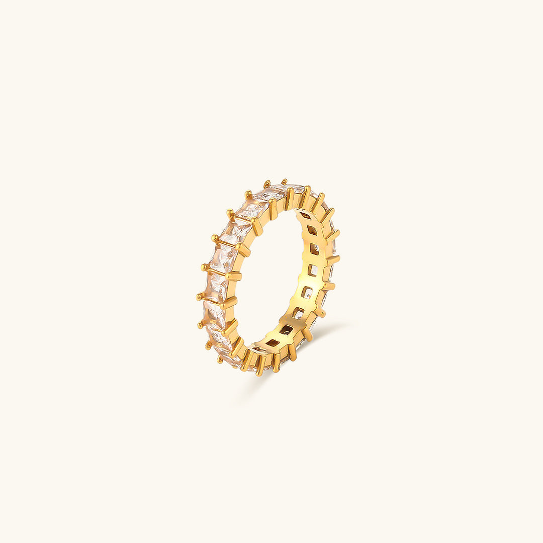 Gold Crystal Ring for Women – 18k Plated Band with Diamond Simulants, Hypoallergenic Crown