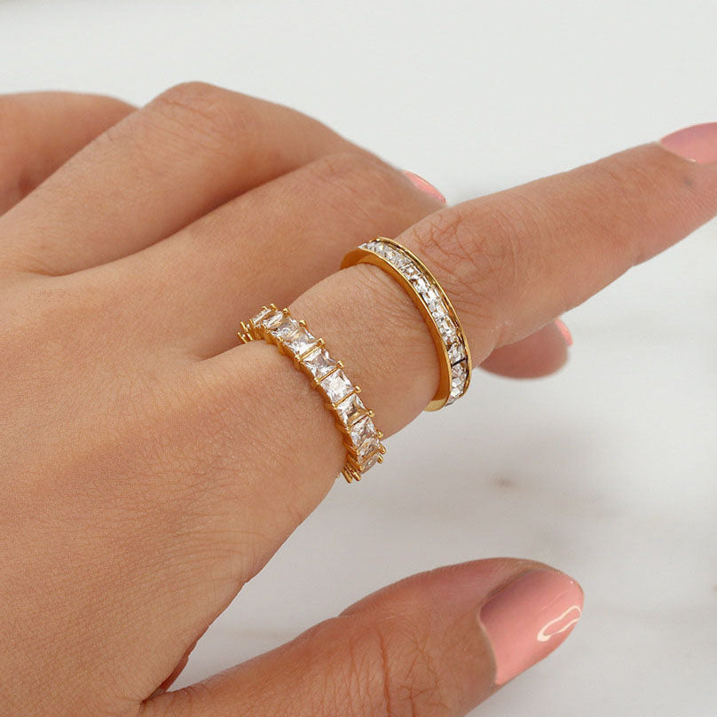 Gold Crystal Ring for Women – 18k Plated Band with Diamond Simulants, Hypoallergenic