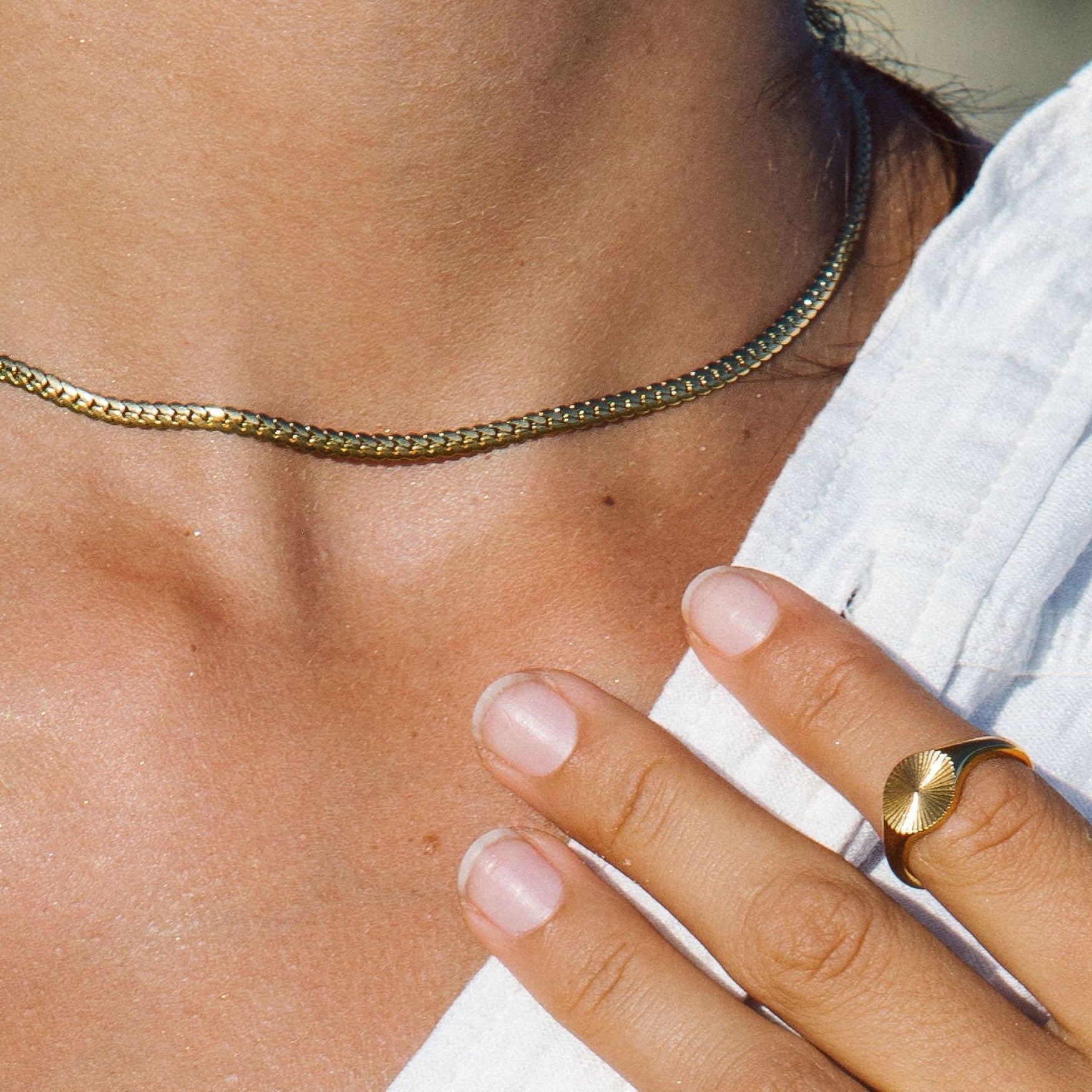Gold Herringbone Chain Necklace for Women – 18k Plated Stainless Steel, Hypoallergenic & Waterproof