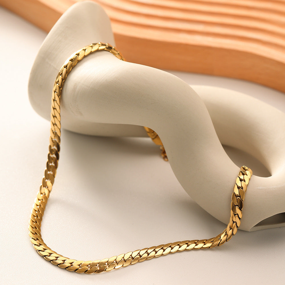 Gold Herringbone Chain Necklace for Women – 18k Plated Stainless Steel, Hypoallergenic & Waterproof