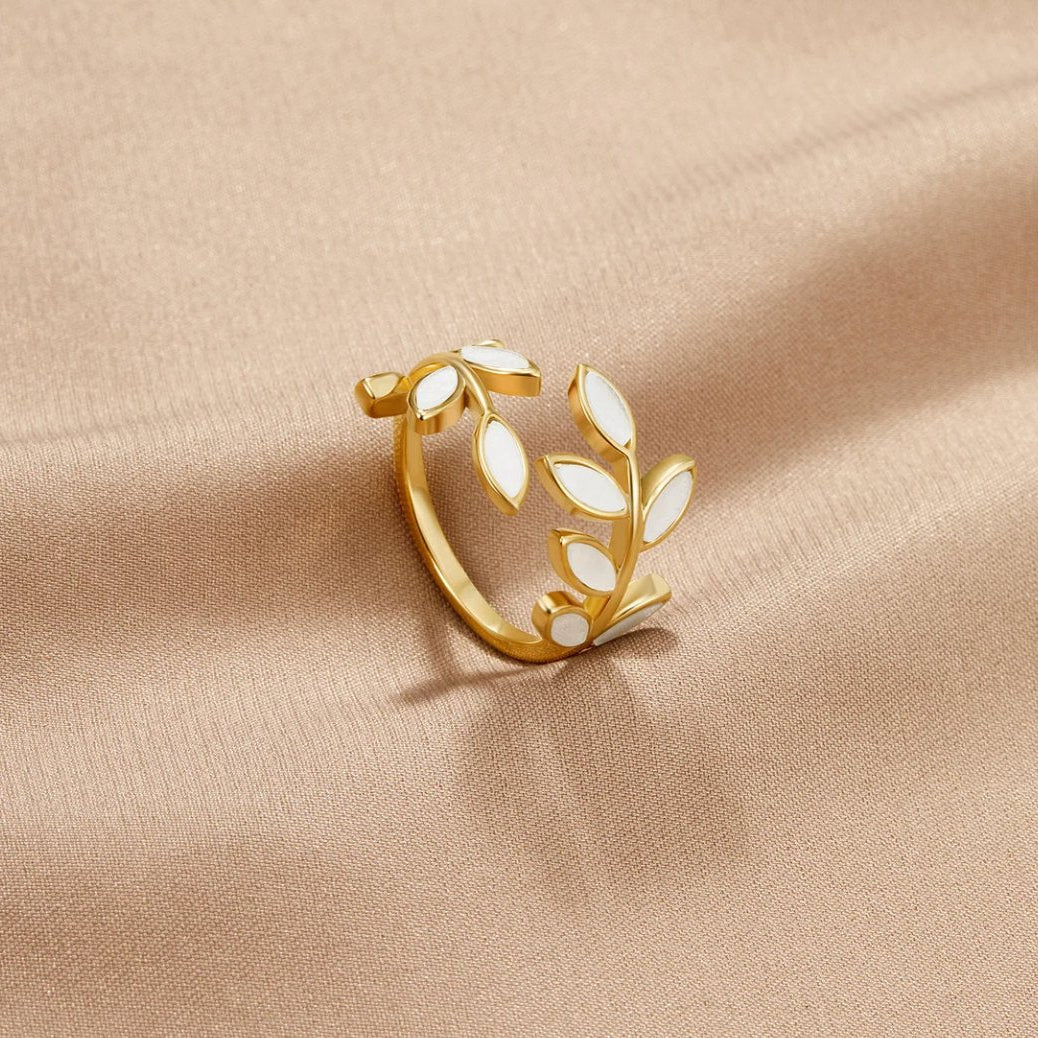 Gold Leaf Ring for Women – Adjustable 18k Plated Band, Hypoallergenic & Waterproof 18K Gold