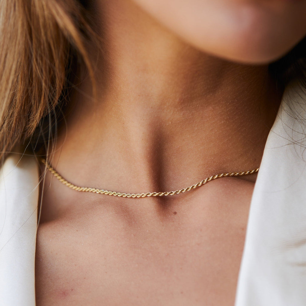 Gold Rope Chain Necklace for Women – 18k Plated Stainless Steel, Hypoallergenic & Waterproof Gold