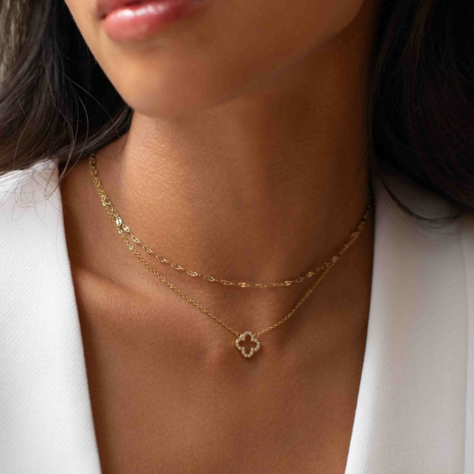 Gold & Silver Clover Pendant Necklace – 14k Plated Stainless Steel, 40cm Chain Gold