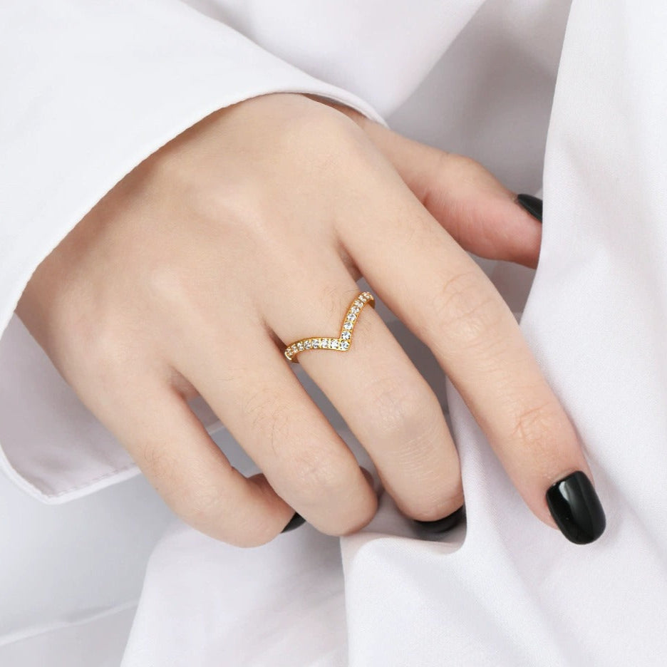 Gold & Silver Crown Crystal Ring for Women – 18k Plated Band, Hypoallergenic & Waterproof