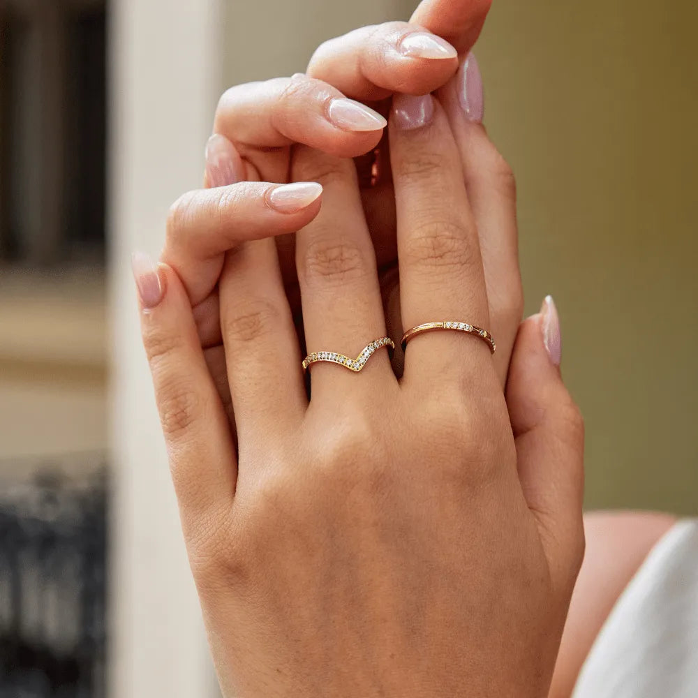 Gold & Silver Crown Crystal Ring for Women – 18k Plated Band, Hypoallergenic & Waterproof Gold