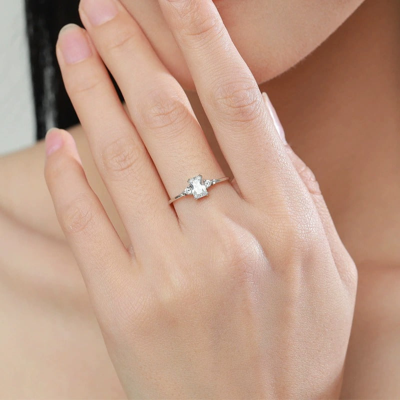 Gold & Silver Crystal Engagement Ring for Women – Sparkling Cubic Zirconia, Hypoallergenic & Elegant Gift
