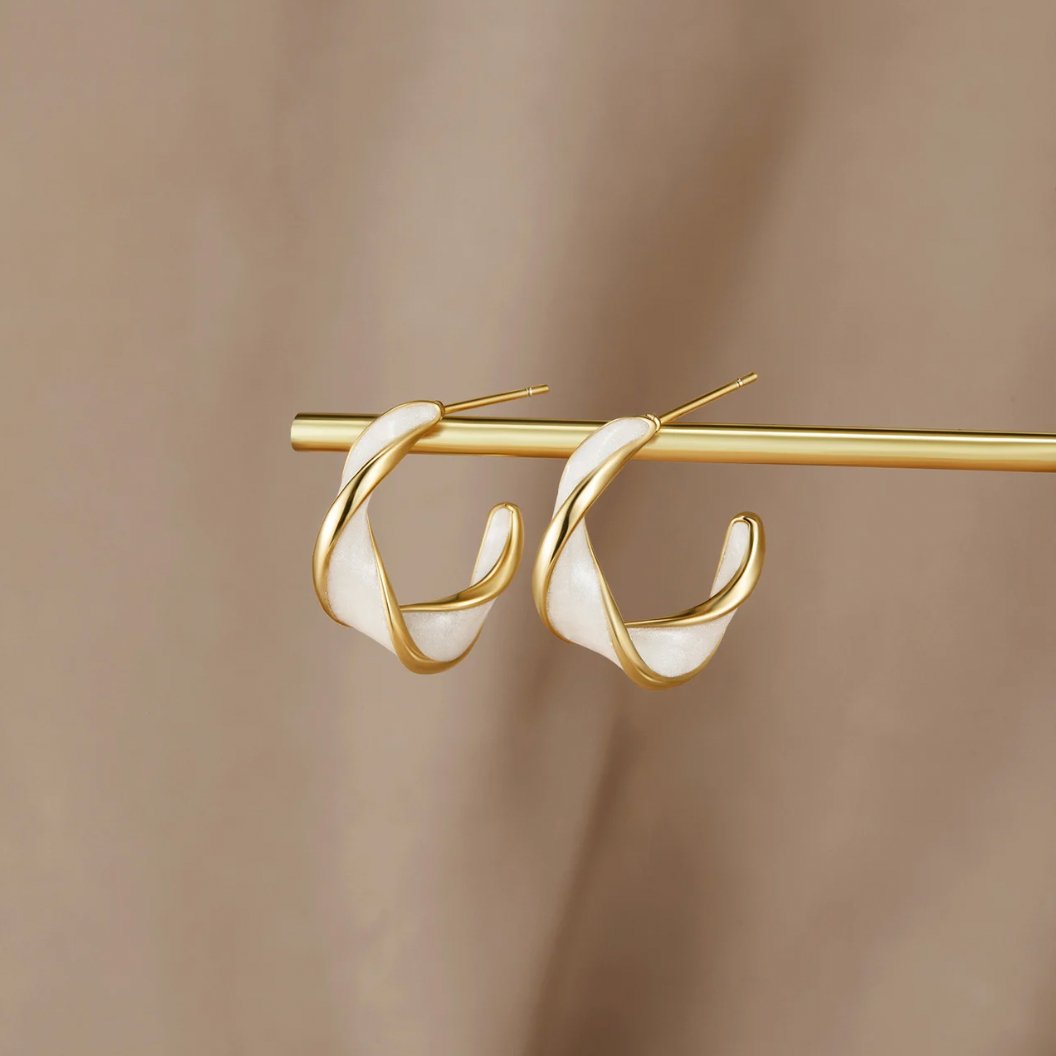 Gold Twist Hoop Earrings for Women – 18k Plated, Hypoallergenic & Waterproof