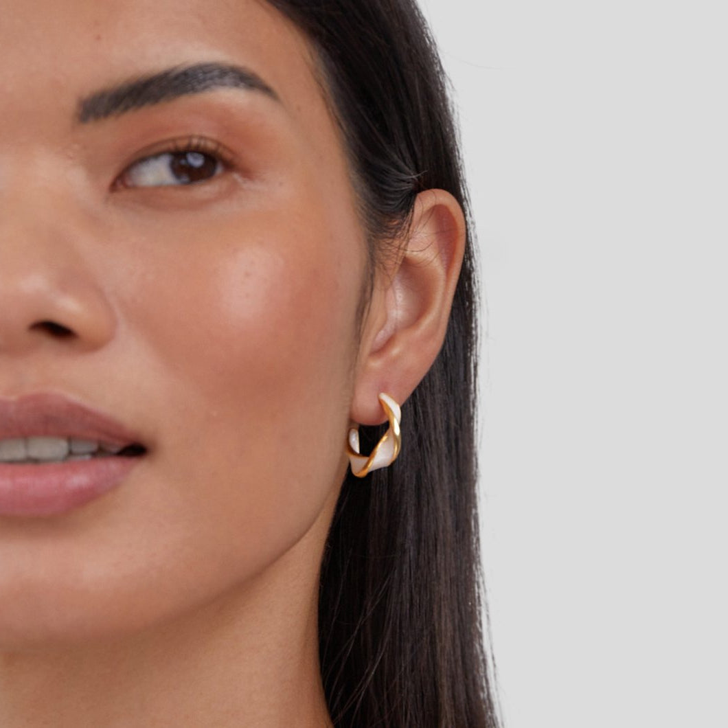 Gold Twist Hoop Earrings for Women – 18k Plated, Hypoallergenic & Waterproof