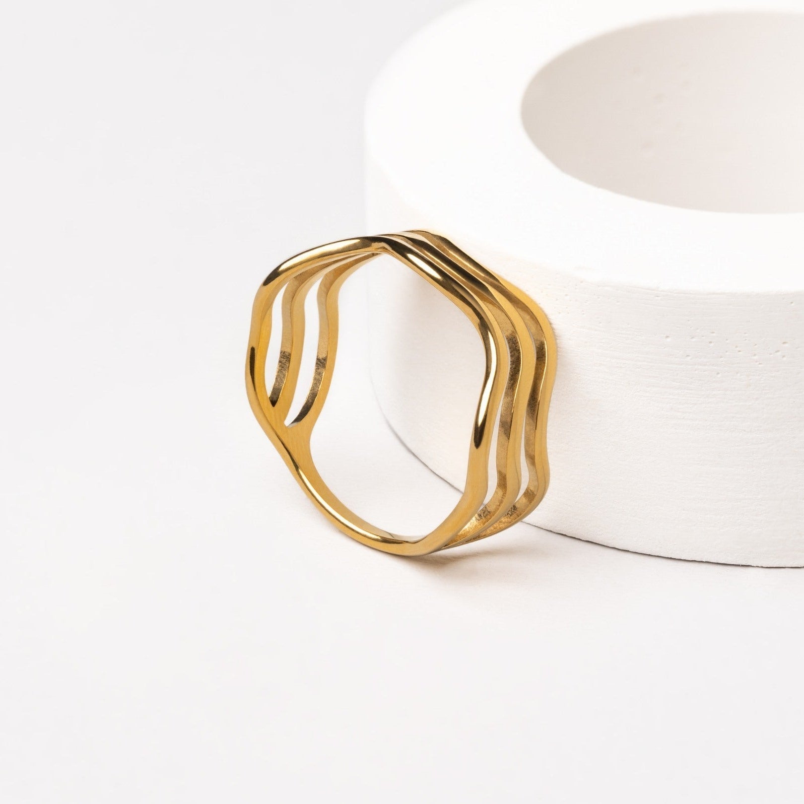 Gold Wave Ring for Women – 18k Plated Stainless Steel Band, Waterproof & Hypoallergenic