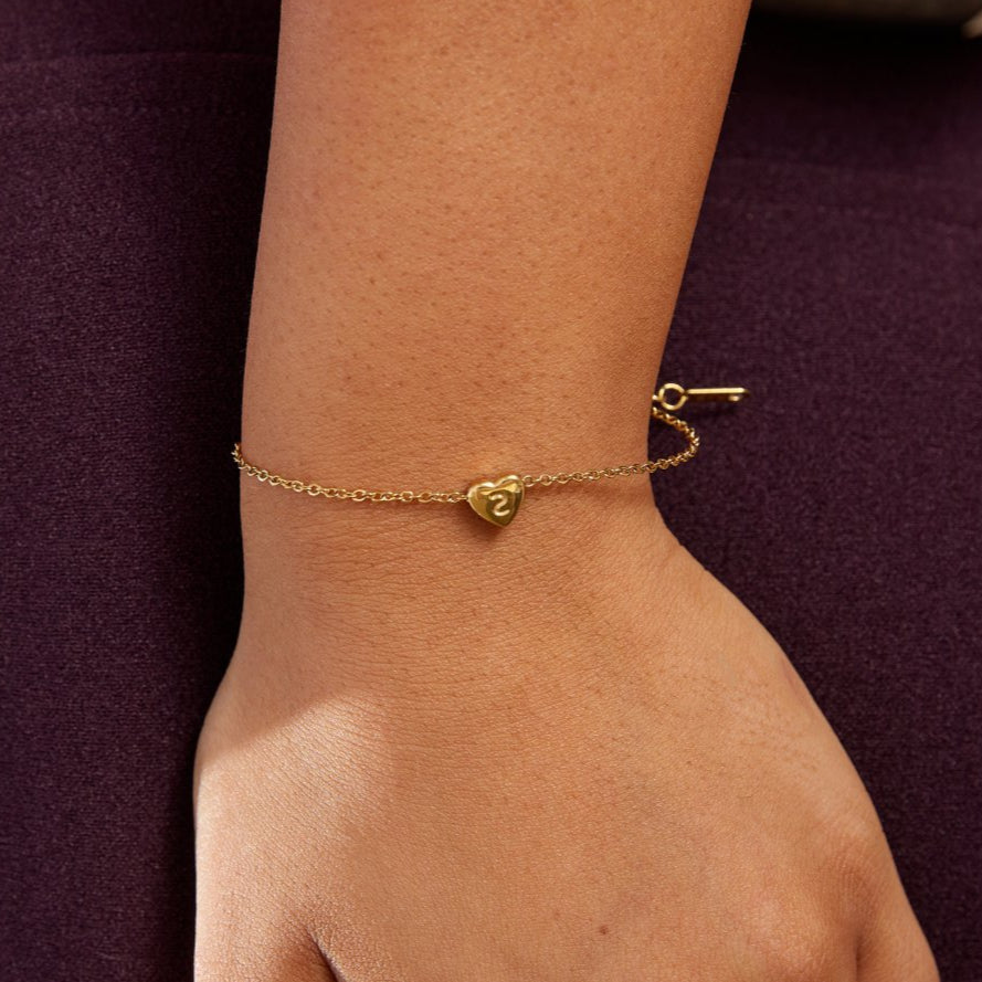 Heart Initial Customisable Gold Bracelet - Waterproof, Hypoallergenic, Adjustable Gift for Women