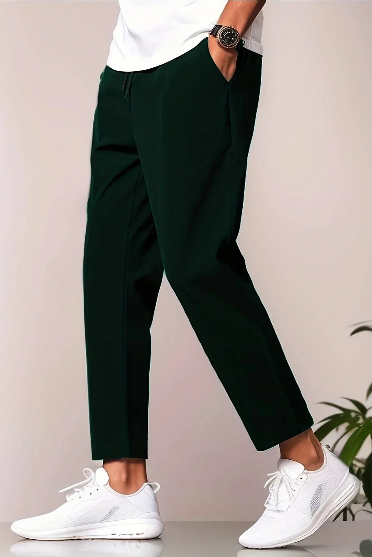 Men’s Lightweight Tapered Trousers – Smart-Casual Fit for Everyday Comfort and Style Dark Green
