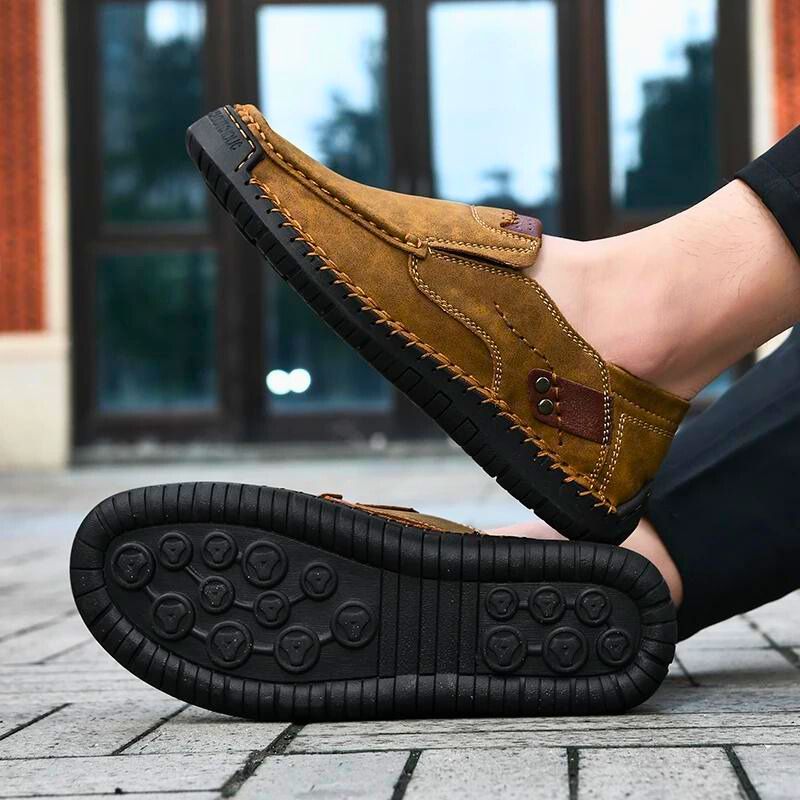 Men's Orthopaedic Slip-On Shoes with Arch Support - Comfortable & Stylish