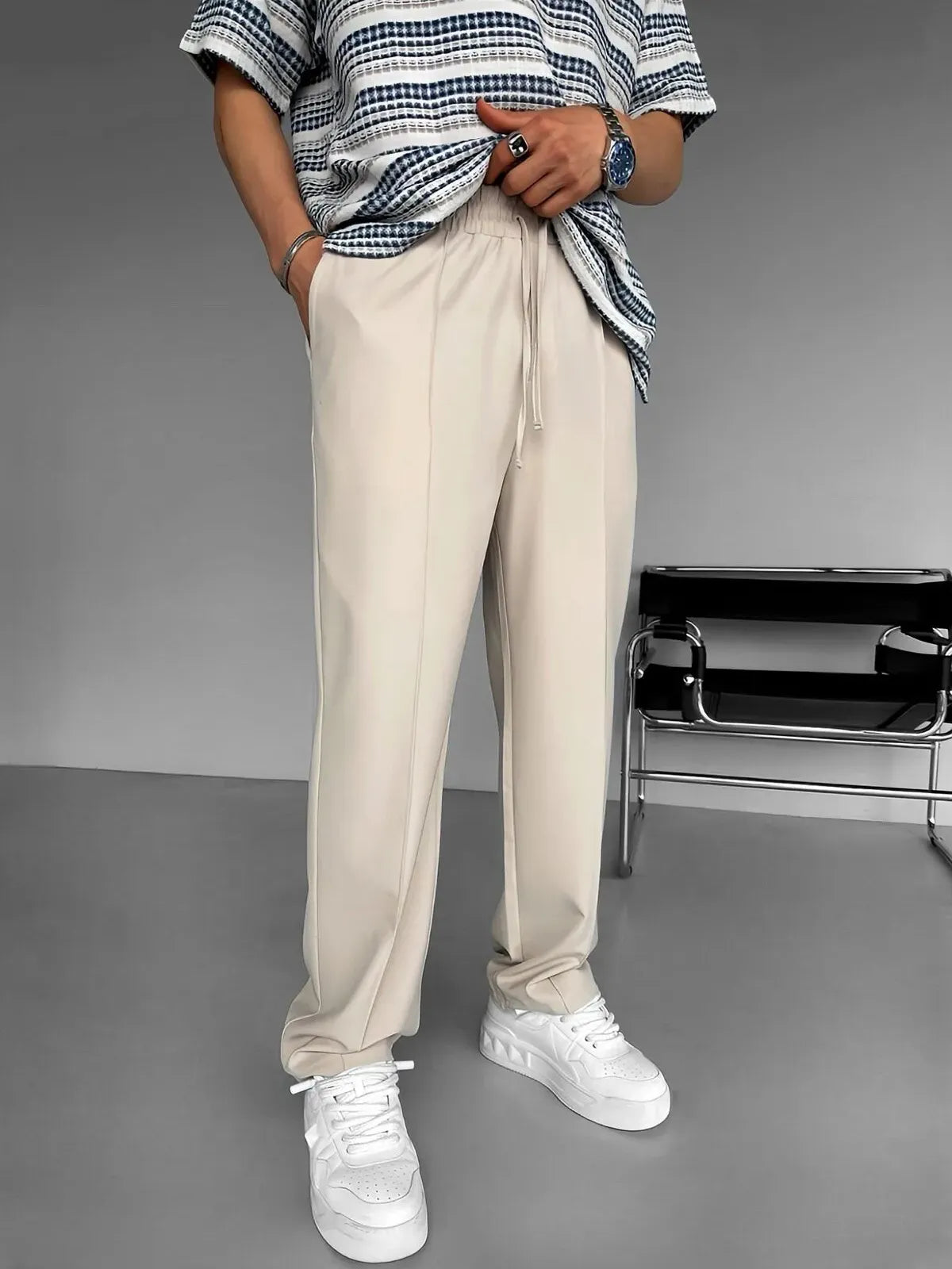 Men’s Pleated Drawstring Trousers – Wide Leg Smart Casual Chinos for Everyday Comfort Beige