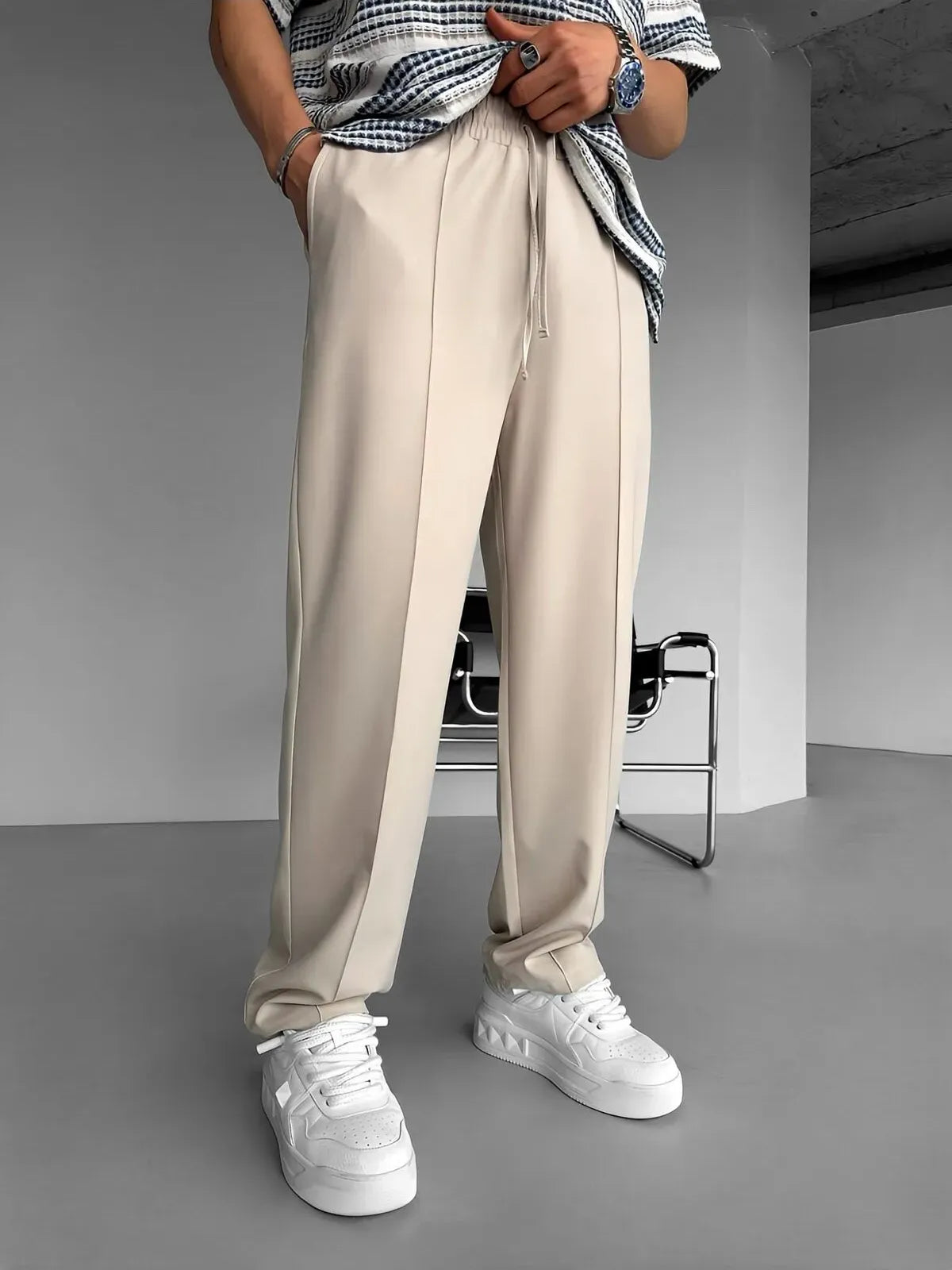 Men’s Pleated Drawstring Trousers – Wide Leg Smart Casual Chinos for Everyday Comfort