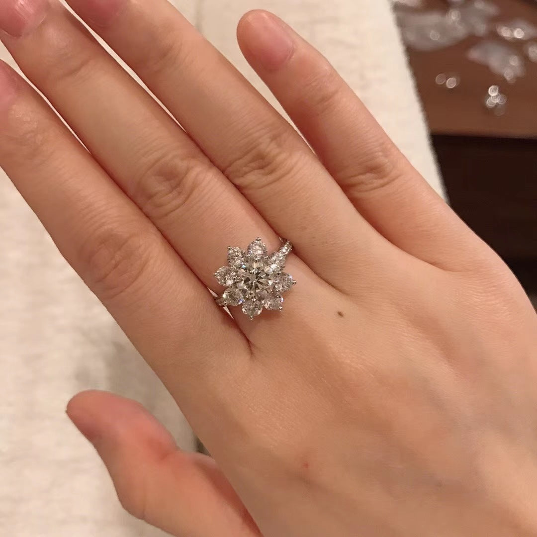 Sterling Silver Flower Engagement Ring for Women – Cubic Zirconia Crystal Design, Hypoallergenic & Gift-Ready