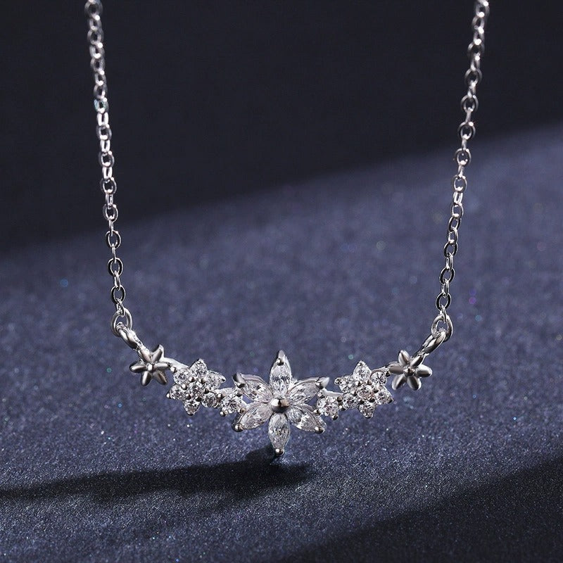 Sterling Silver Flower Necklace with Sparkling Crystals – Hypoallergenic, Waterproof, Elegant Jewellery Gift
