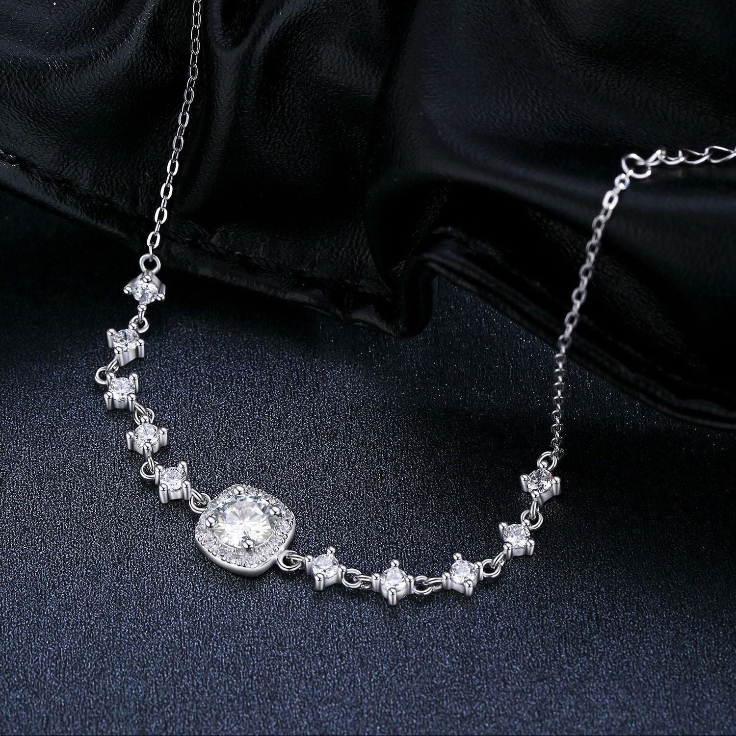 Sterling Silver Tennis Bracelet with Sparkling Crystals – Hypoallergenic, Waterproof, Elegant Jewellery Gift