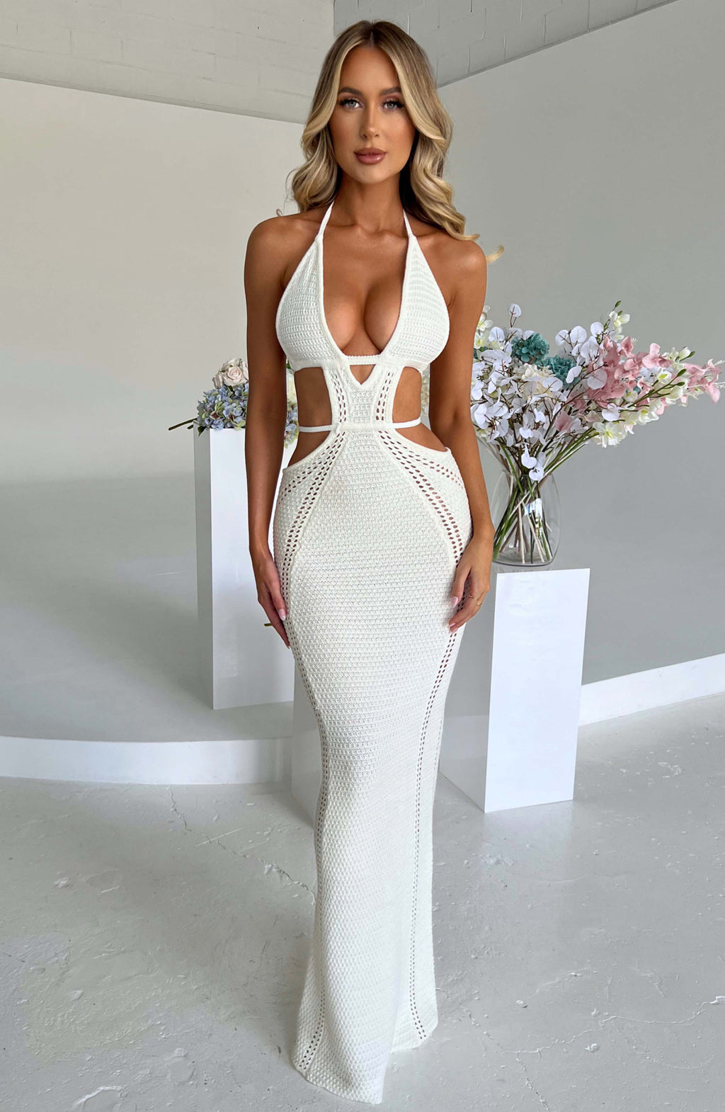 Women's Crochet Knit Maxi Dress with Plunge Neckline and Backless Ties for Effortless Style | White XL