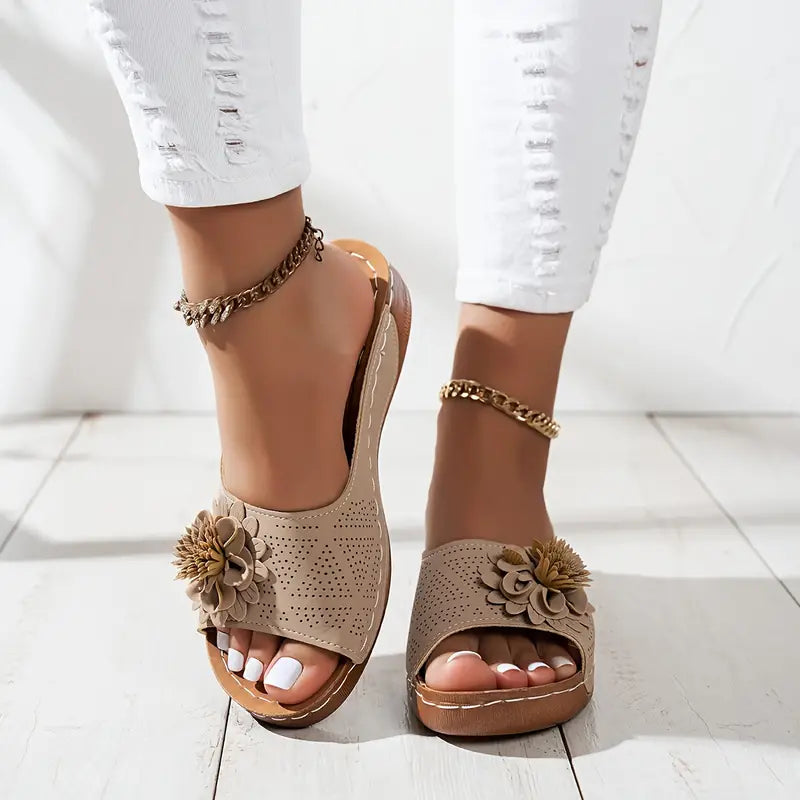 Women's Floral Design Orthopaedic Sandals - Comfortable Cushioned Sole & Elegant Style Khaki