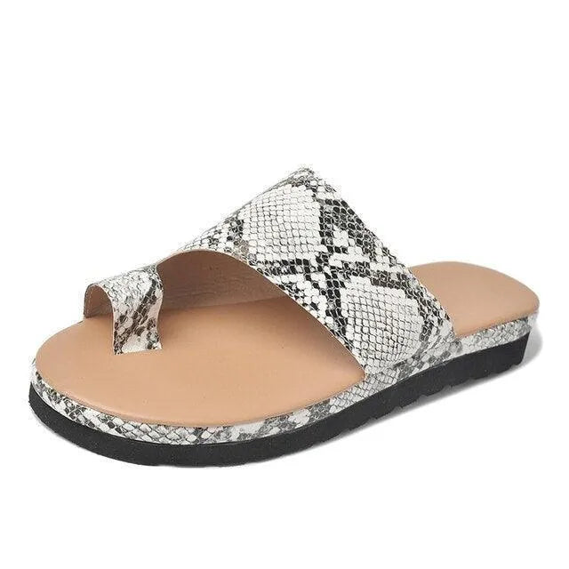 Women's Orthopaedic Slip-On Sandals with Toe Support for All-Day Comfort and Style Grey