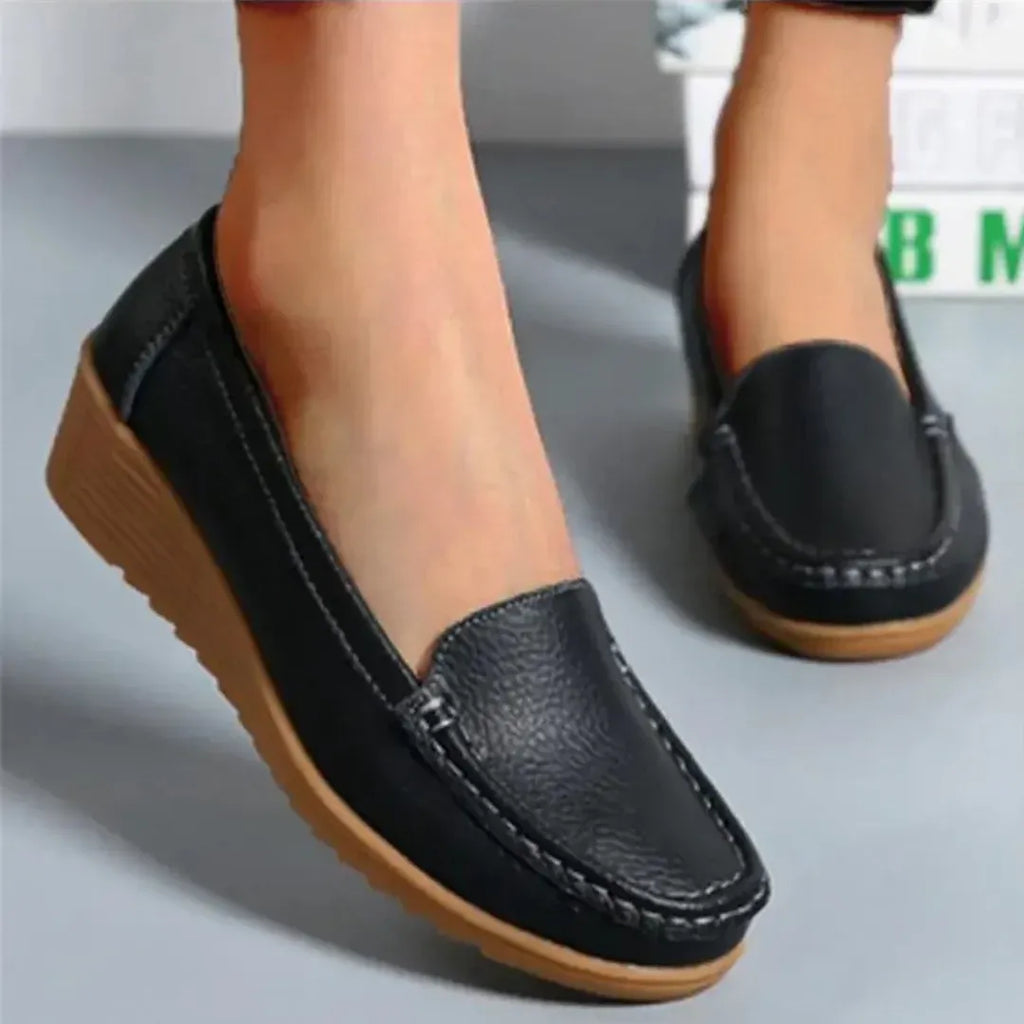 Women's Pain Relief Orthopaedic Slip-On Shoes - Comfortable, Supportive, and Stylish Footwear Black
