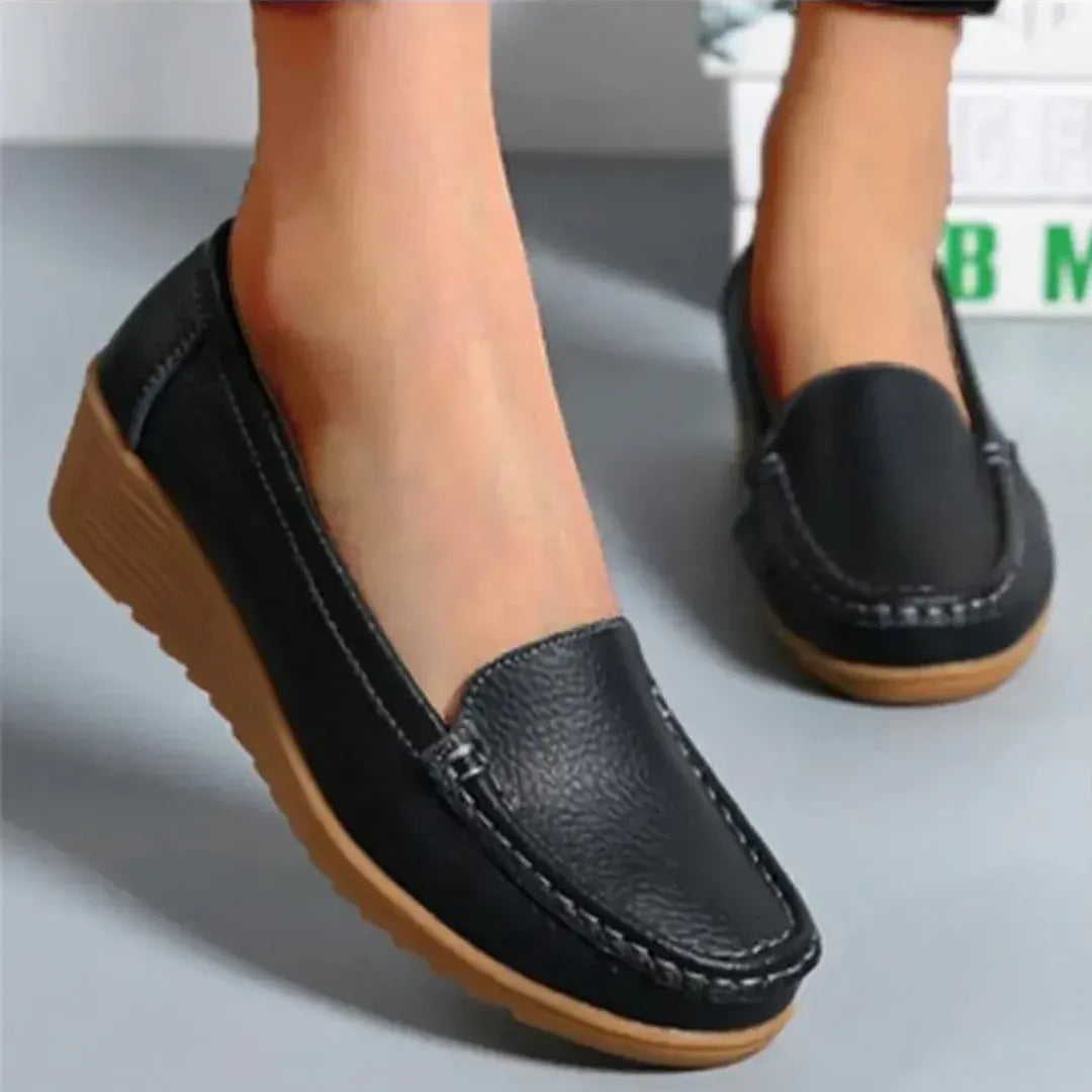 Women's Pain Relief Orthopaedic Slip-On Shoes - Comfortable, Supportive, and Stylish Footwear Black
