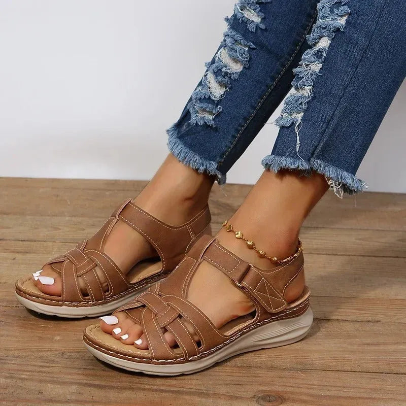 Women's Orthopaedic Walking Sandals - Arch Support, Cushioned Sole, Adjustable Strap Brown