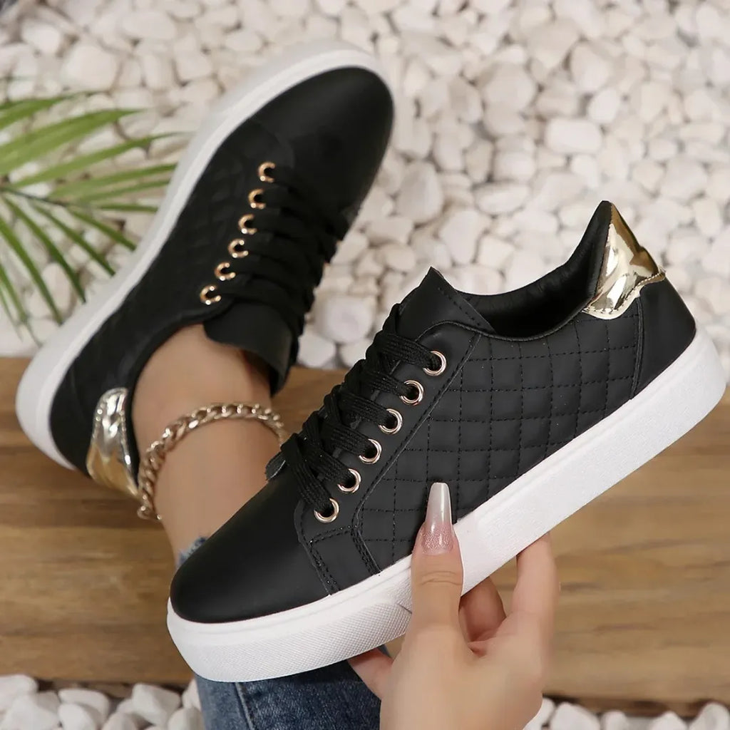 Women's Quilted Orthopaedic Sneakers with Lace-Up Closure for All-Day Comfort