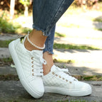 Women's Quilted Orthopaedic Sneakers with Lace-Up Closure for All-Day Comfort