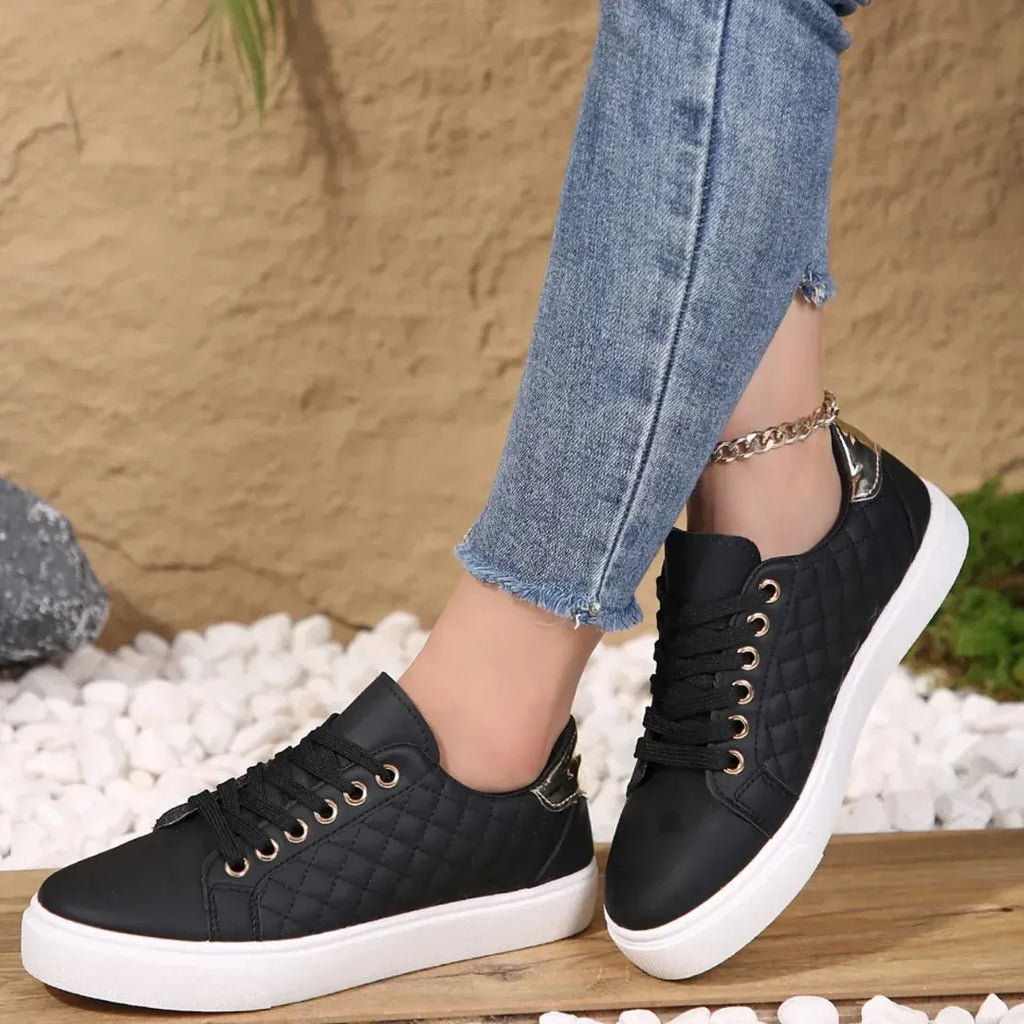 Women's Quilted Orthopaedic Sneakers with Lace-Up Closure for All-Day Comfort Black